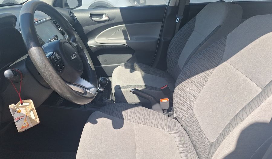 Kia Soluto 1.4 LX AC Sedan 2024