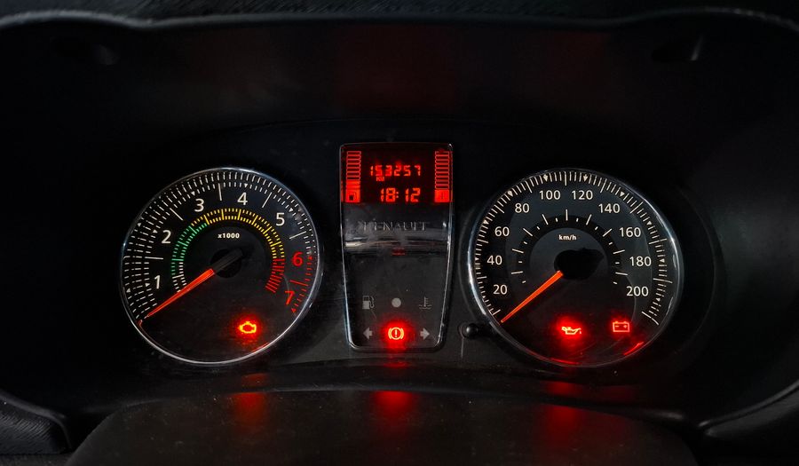 Renault Clio 1.1 MIO CONFORT PLUS ABC Hatchback 2013