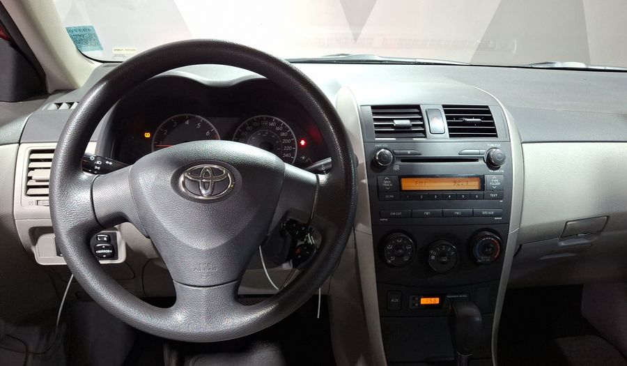 Toyota Corolla 1.8 LE AT Sedan 2011