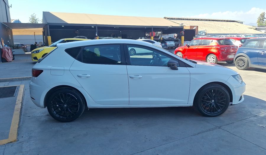 Seat Leon 1.4 TSI 150 HP STYLE Hatchback 2021