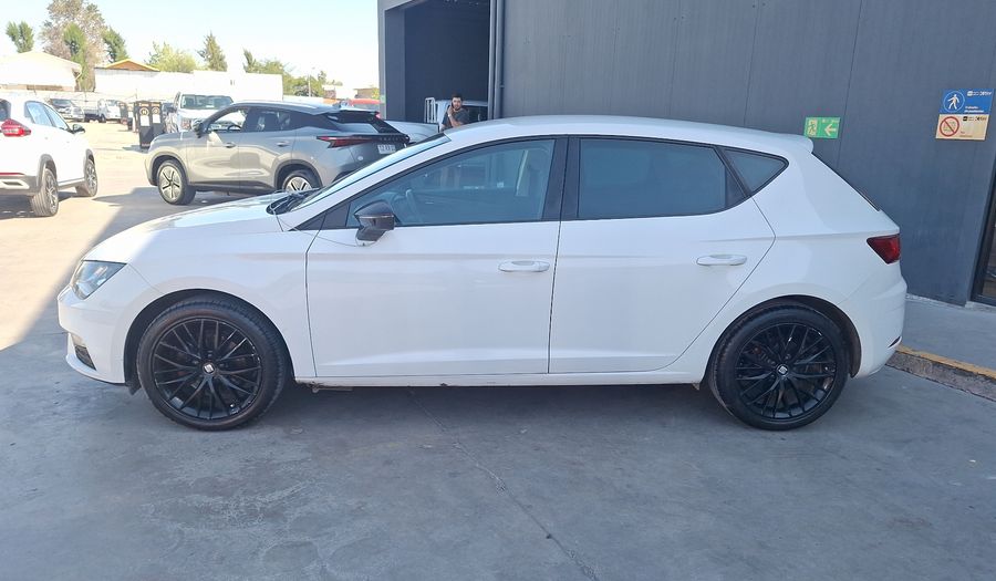 Seat Leon 1.4 TSI 150 HP STYLE Hatchback 2021