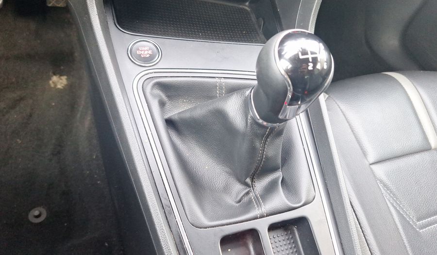 Seat Leon 1.4 TSI 150 HP STYLE Hatchback 2021