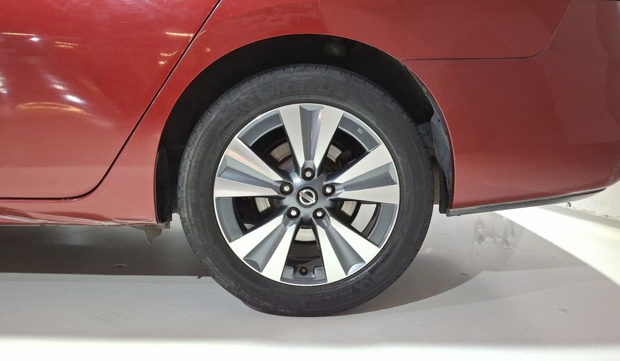 Nissan Sentra 1.8 EXCLUSIVE NAVI CVT Sedan 2017
