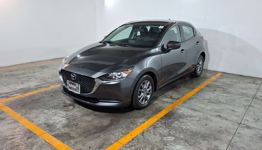 Mazda • Mazda 2