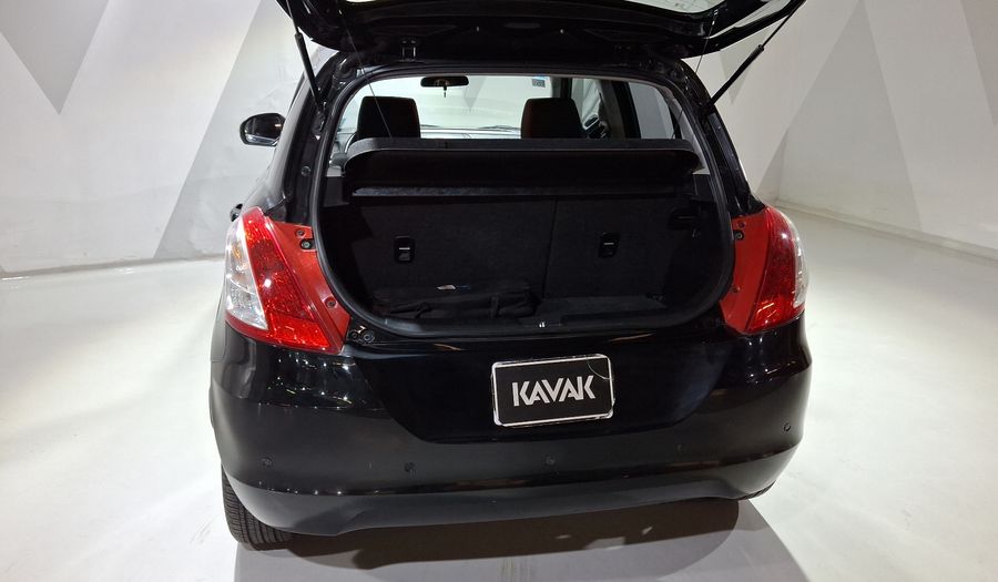 Suzuki Swift 1.4 GLX AT Hatchback 2016