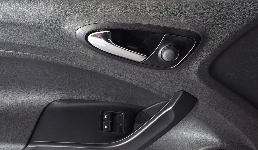 Seat Ibiza 1.6 REFERENCE TIPTRONIC Hatchback 2017