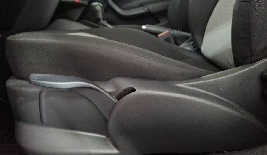 Seat Ibiza 1.6 REFERENCE TIPTRONIC Hatchback 2017