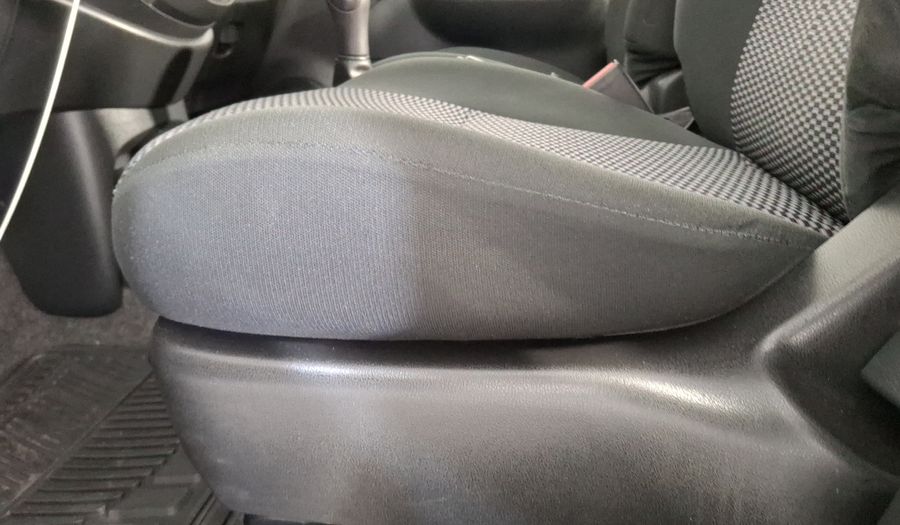 Nissan March 1.6 SENSE Hatchback 2018