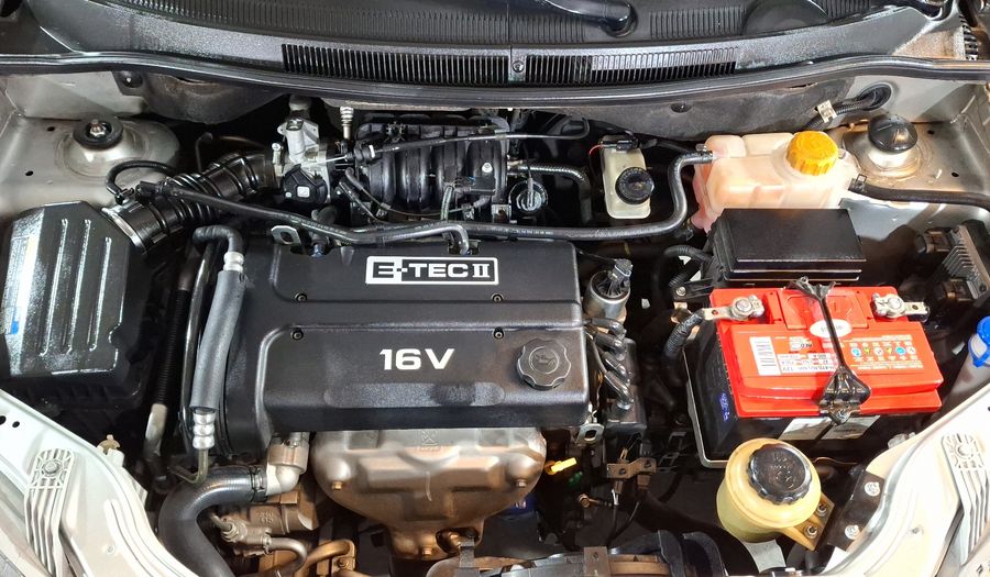 Chevrolet Aveo 1.6 MT M Sedan 2014