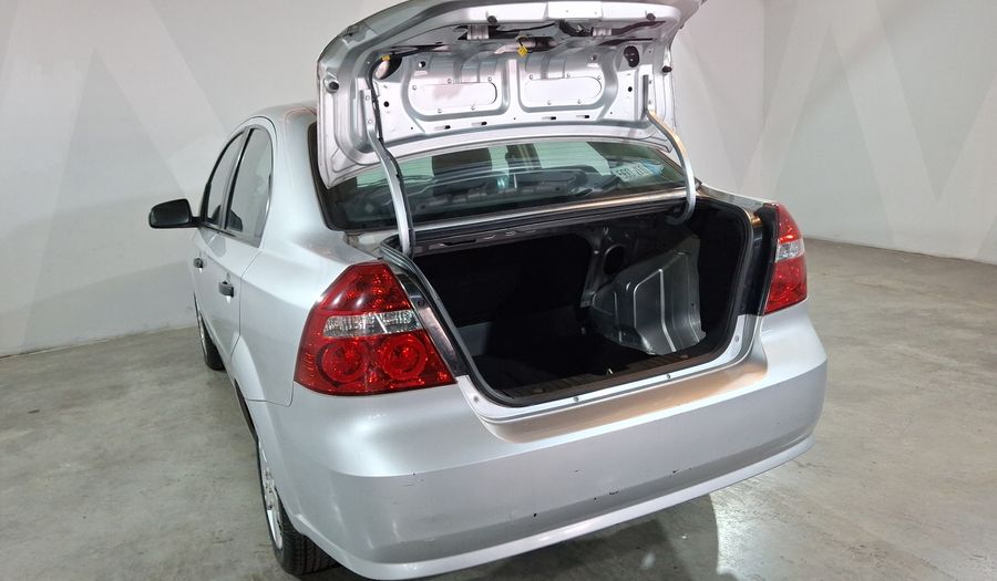 Chevrolet Aveo 1.6 MT M Sedan 2014