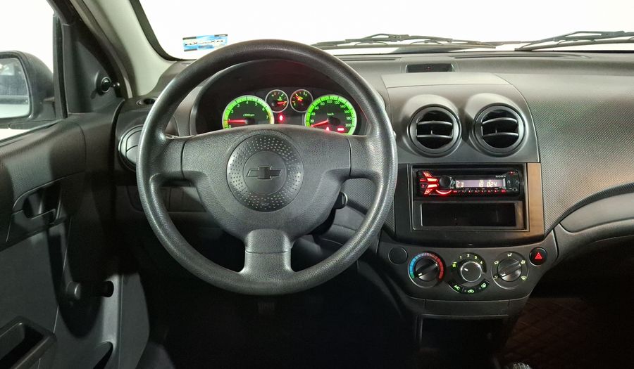 Chevrolet Aveo 1.6 MT M Sedan 2014