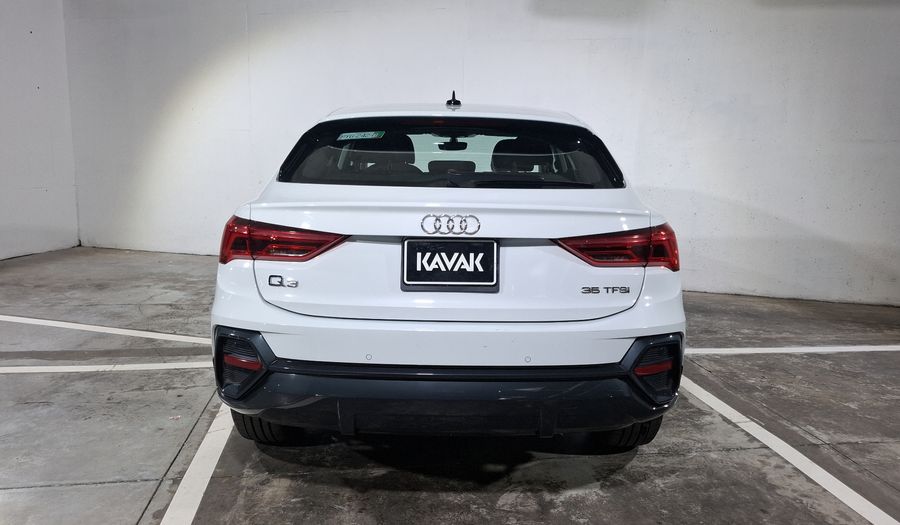 Audi Q3 Sportback 1.4 SB 35 TFSI SELECT DCT Suv 2022