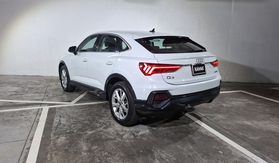 Audi Q3 Sportback 1.4 SB 35 TFSI SELECT DCT Suv 2022