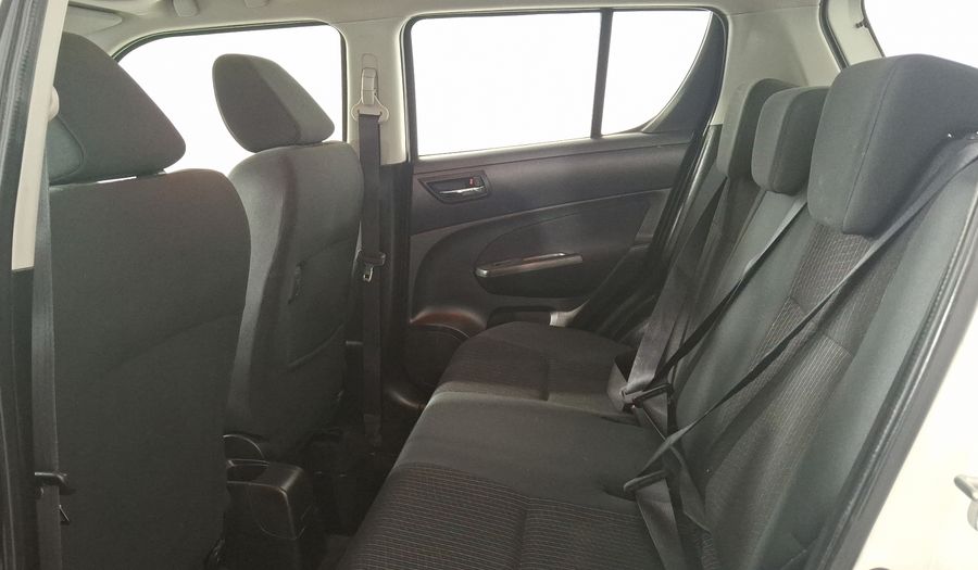 Suzuki Swift 1.4 GLX MT Hatchback 2016