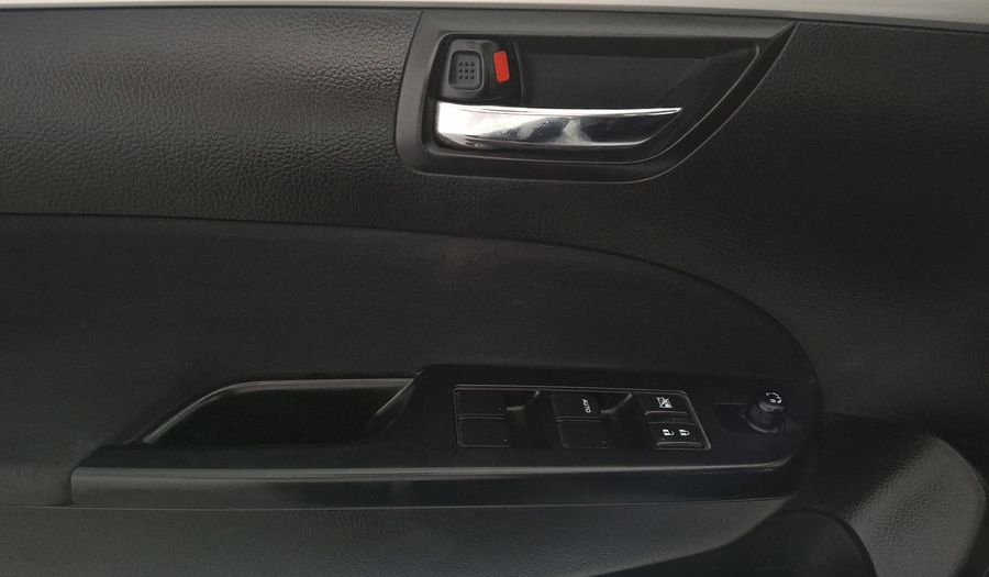 Suzuki Swift 1.4 GLX MT Hatchback 2016