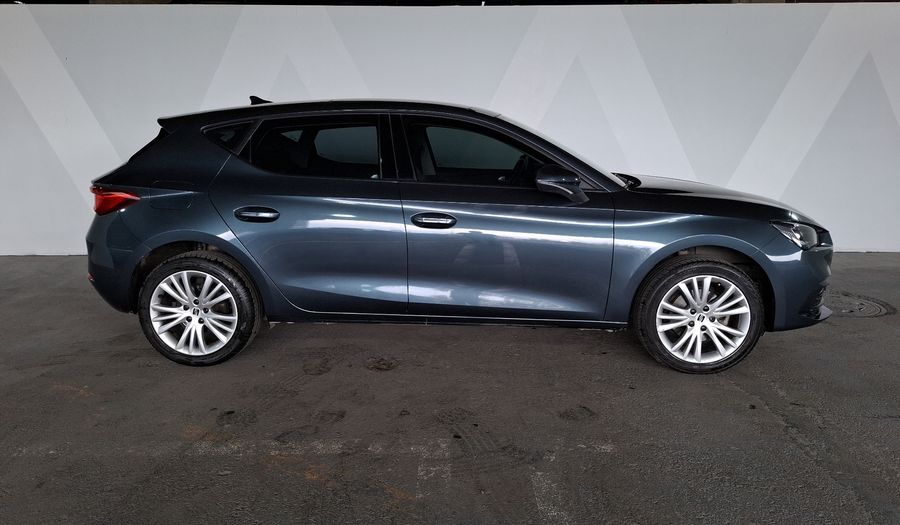 Seat Leon 1.4 STYLE AUTO Hatchback 2024