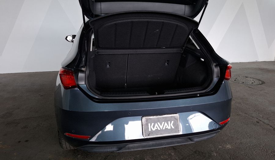 Seat Leon 1.4 STYLE AUTO Hatchback 2024