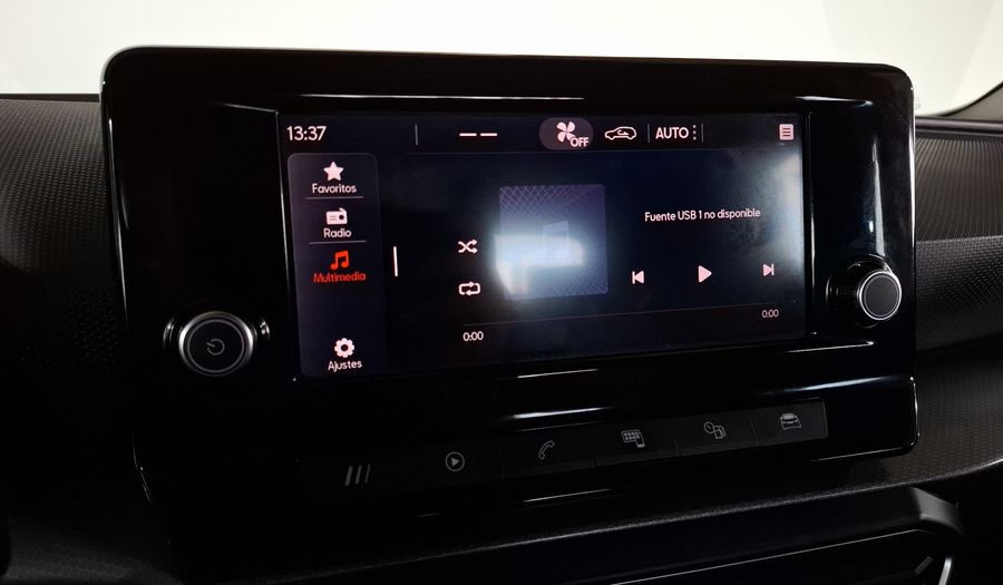 Seat Leon 1.4 STYLE AUTO Hatchback 2024