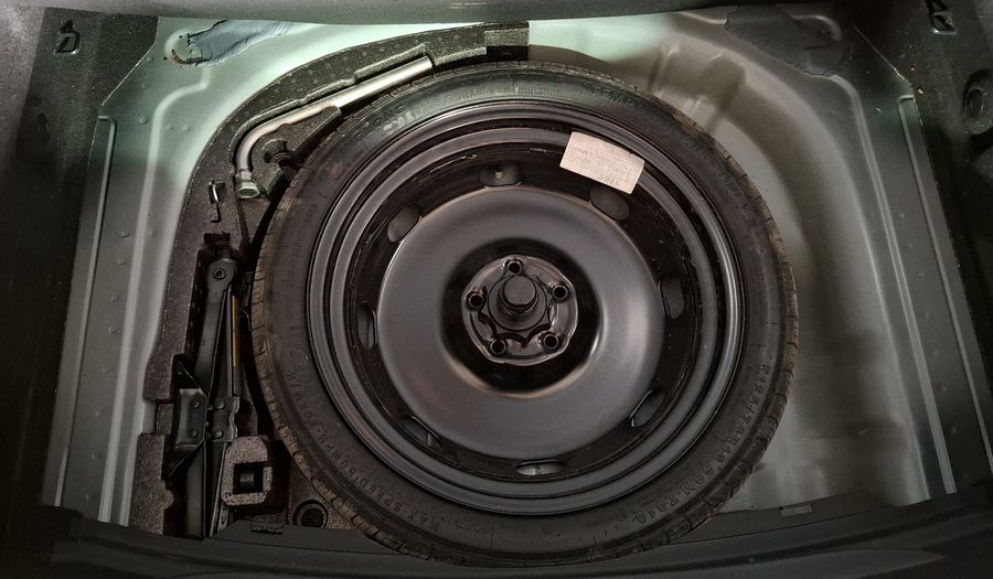 Seat Leon 1.4 STYLE AUTO Hatchback 2024