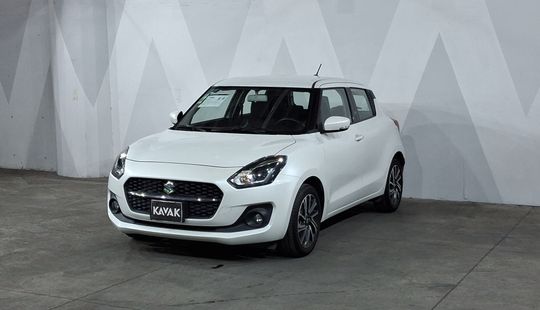 Suzuki • Swift