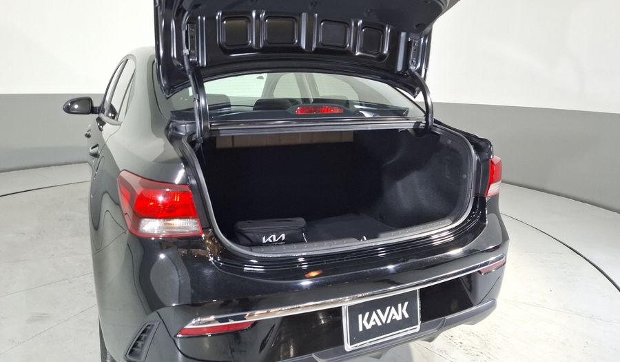 Kia Rio 1.6 LX Sedan 2023