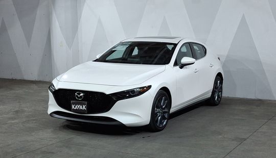 Mazda • Mazda 3