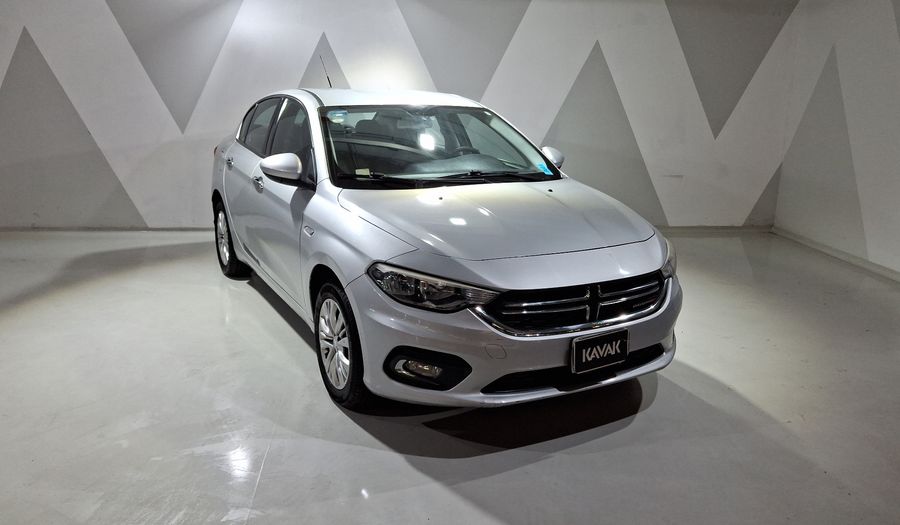 Dodge Neon 1.6 SXT AT Sedan 2017