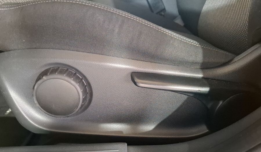 Mercedes Benz Clase A 1.6 180 CGI 7G-DCT Hatchback 2014