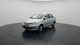Toyota • Etios