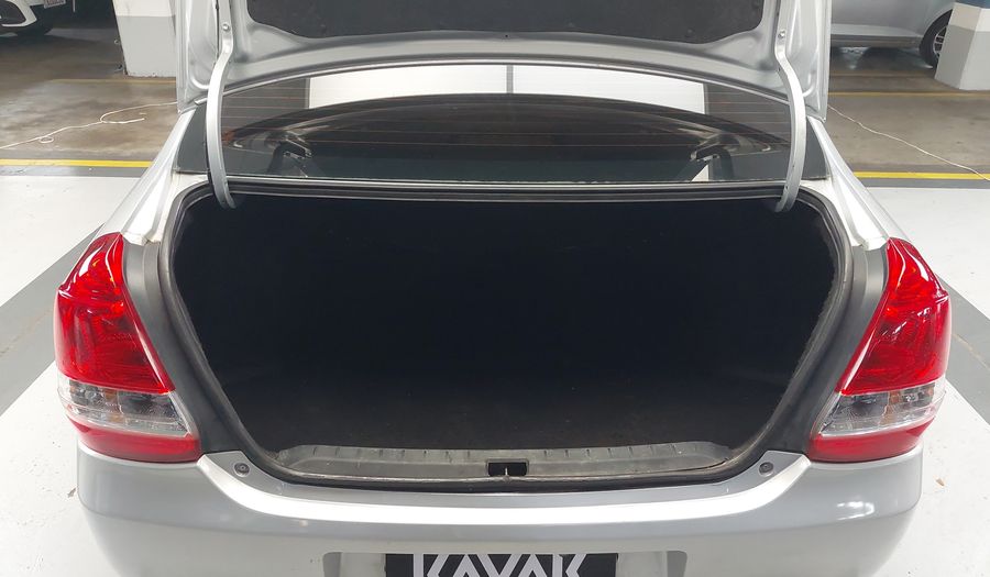 Toyota Etios 1.5 XLS SEDAN AUTO Sedan 2017