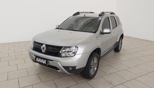 Renault • Duster