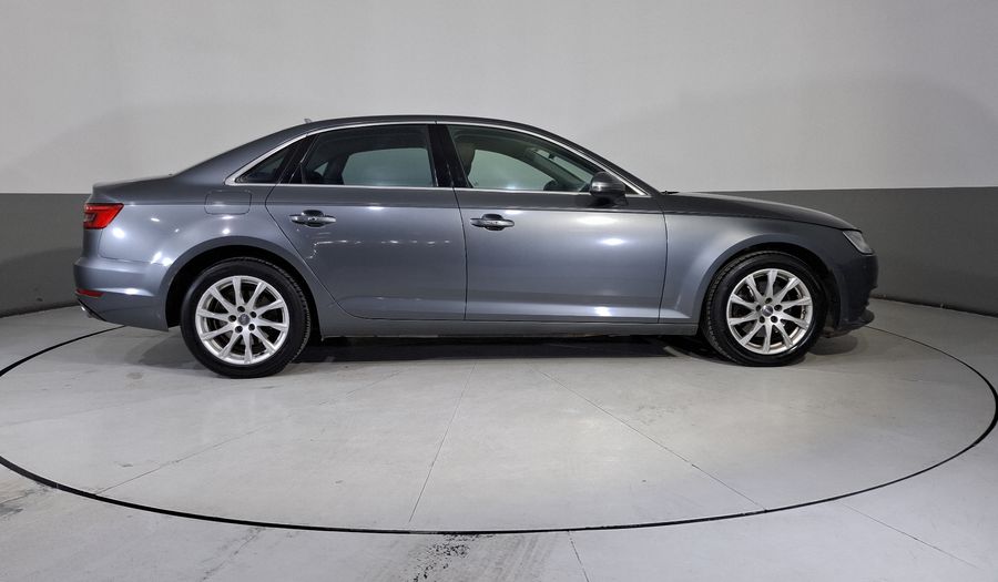 Audi A4 2.0 TFSI SELECT S-TRONIC Sedan 2017