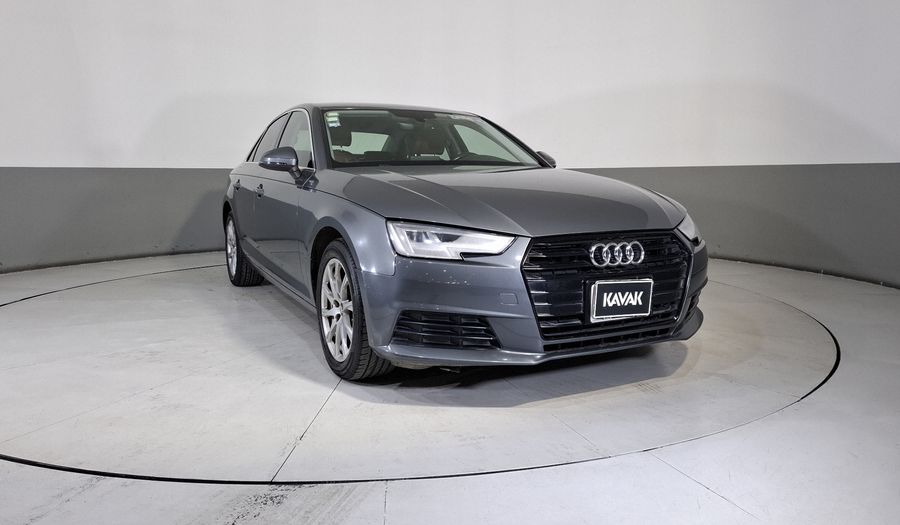 Audi A4 2.0 TFSI SELECT S-TRONIC Sedan 2017