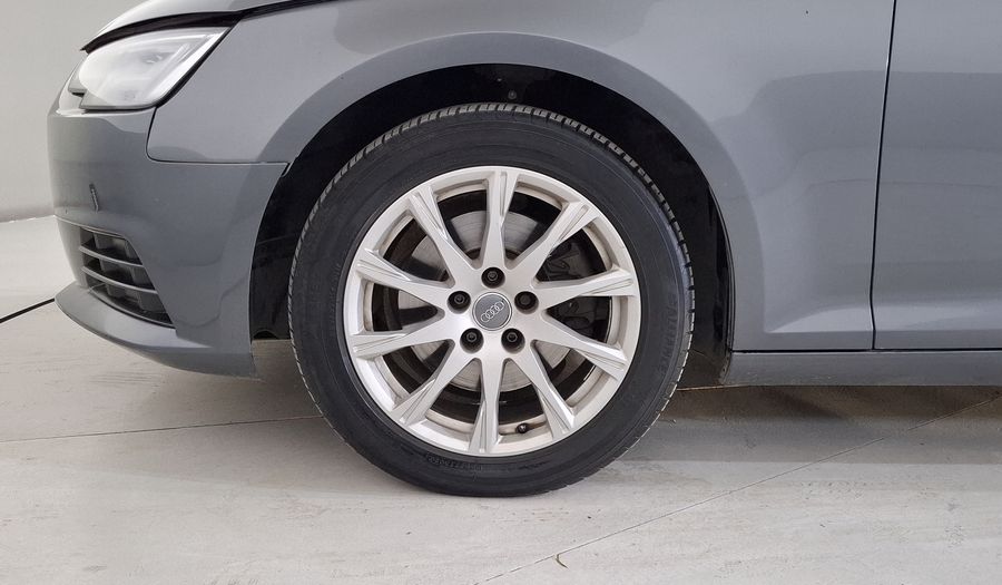 Audi A4 2.0 TFSI SELECT S-TRONIC Sedan 2017