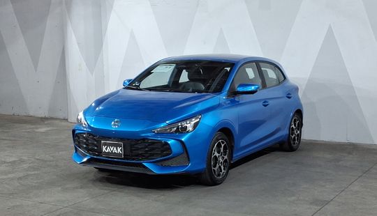 2025 • 23,526 km • Automático