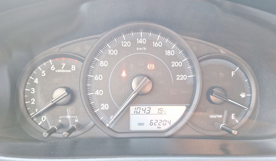 Toyota Yaris 1.5 XLI Sedan 2021