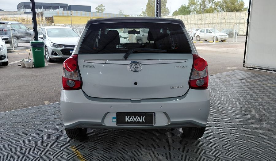 Toyota Etios 1.5 XLS PACK AUTO Hatchback 2023