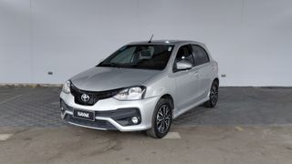 Toyota • Etios