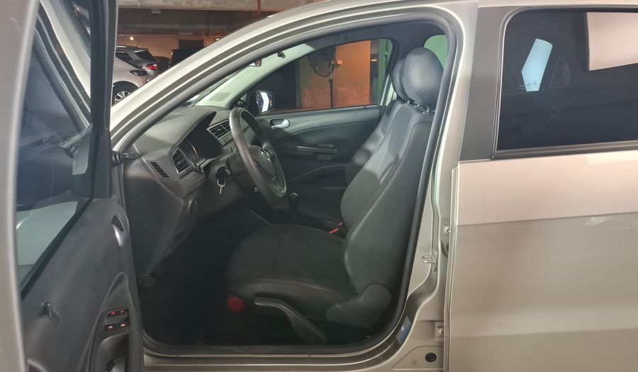 Volkswagen Gol Trend 1.6 TRENDLINE MY17 Hatchback 2017