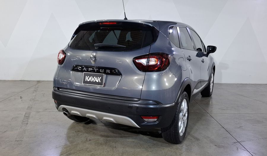 Renault Captur 2.0 INTENS AUTO Hatchback 2018