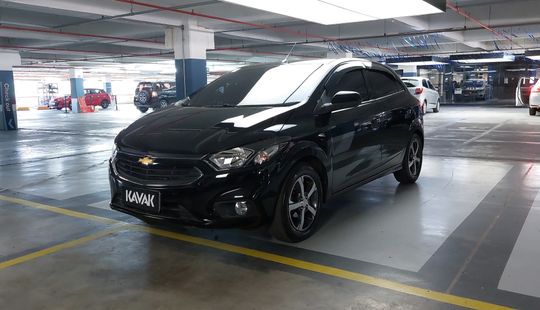 Chevrolet • Onix
