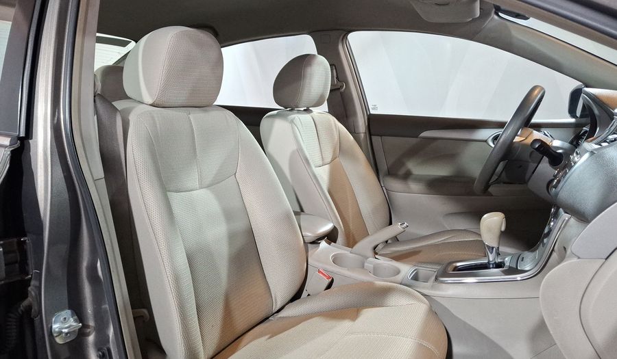 Nissan Sentra 1.8 ADVANCE CVT Sedan 2013