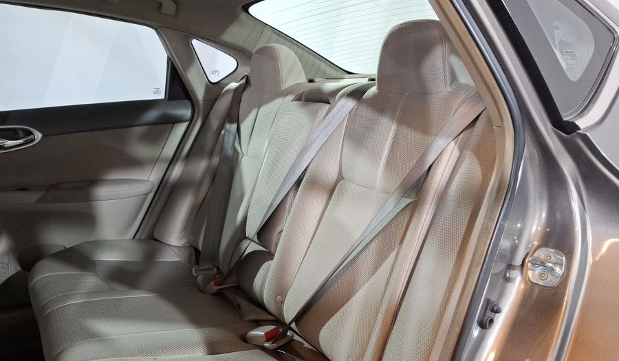 Nissan Sentra 1.8 ADVANCE CVT Sedan 2013
