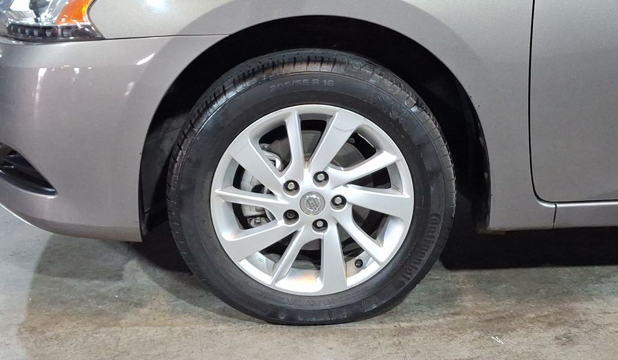 Nissan Sentra 1.8 ADVANCE CVT Sedan 2013