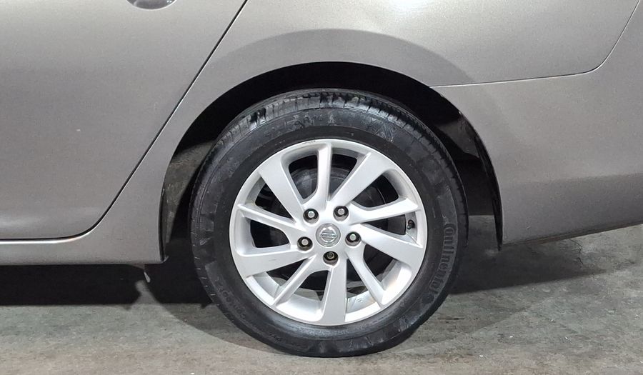 Nissan Sentra 1.8 ADVANCE CVT Sedan 2013