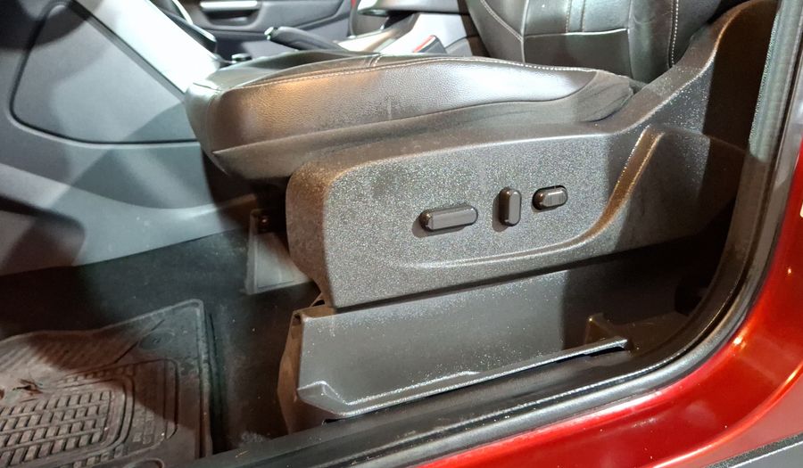 Ford Escape 2.0 TREND ADVANCE ECOBOOST I4 AT Suv 2016