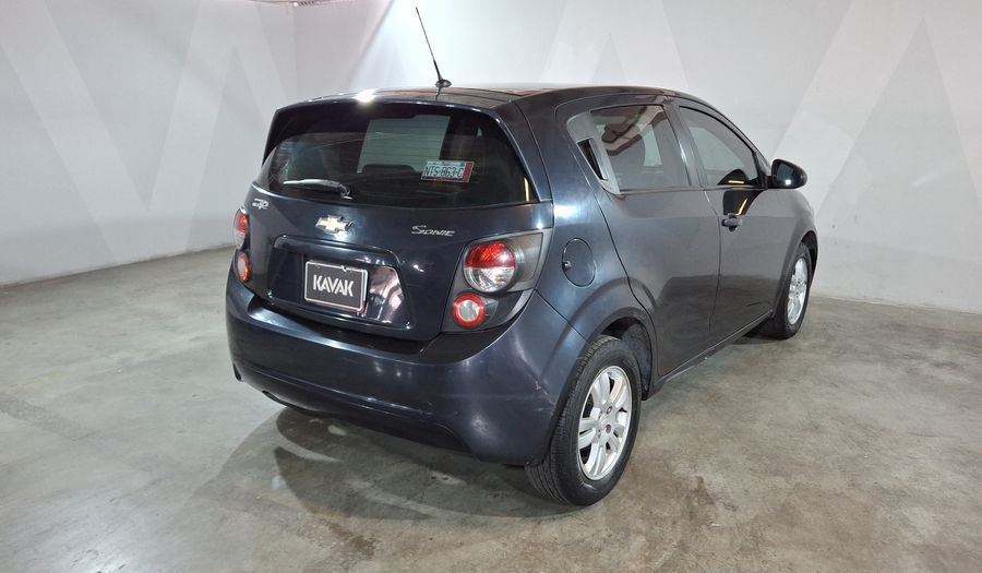 Chevrolet Sonic 1.6 MT J LT Hatchback 2016