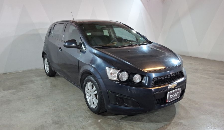 Chevrolet Sonic 1.6 MT J LT Hatchback 2016