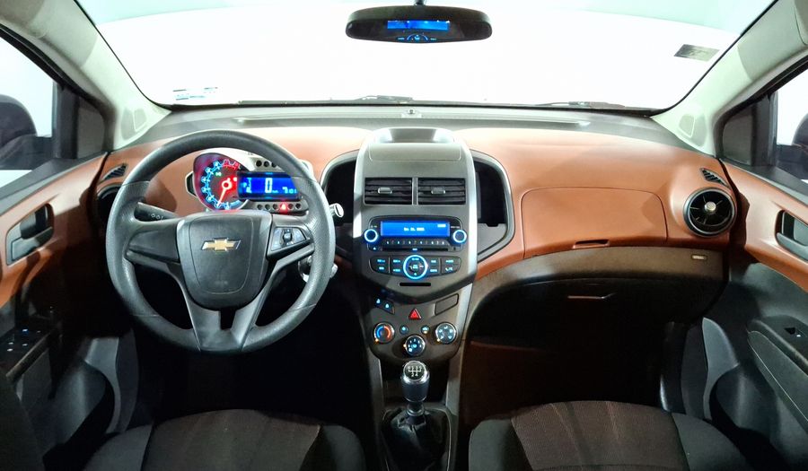 Chevrolet Sonic 1.6 MT J LT Hatchback 2016