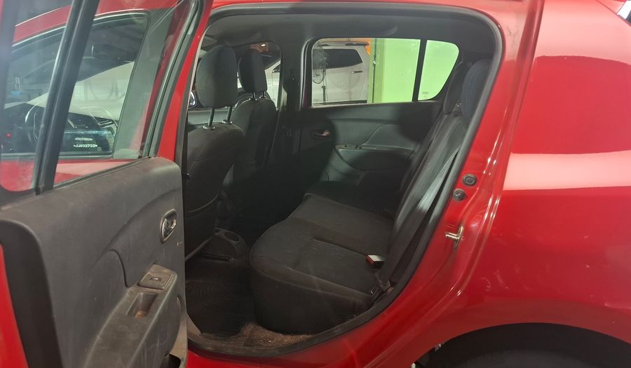 Renault Sandero 1.6 PRIVILEGE Hatchback 2017